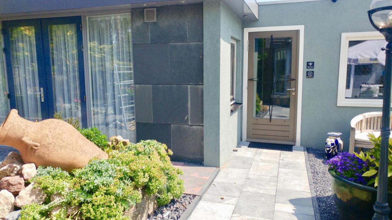 Home For 2 Zuidoostbeemster Bagian luar foto